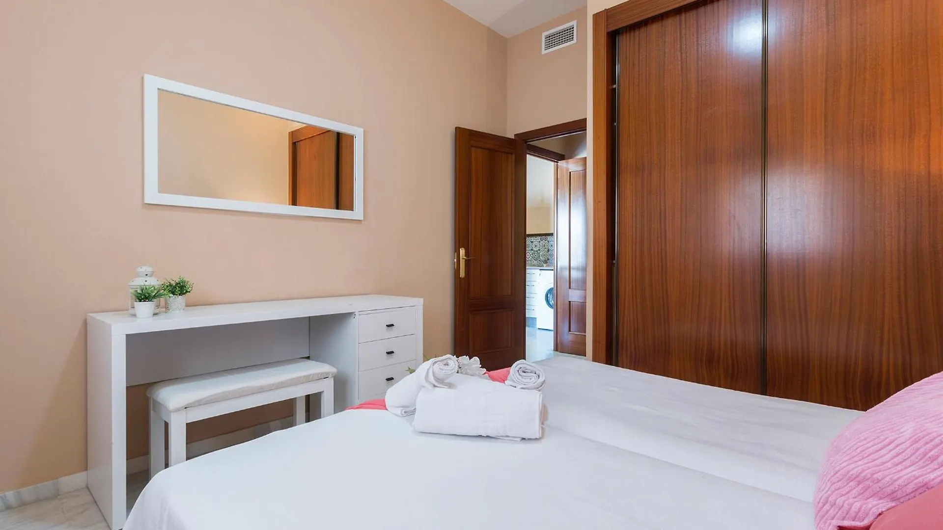 Luxsevilla Piscina Parking Gratis Bormujos Appartement