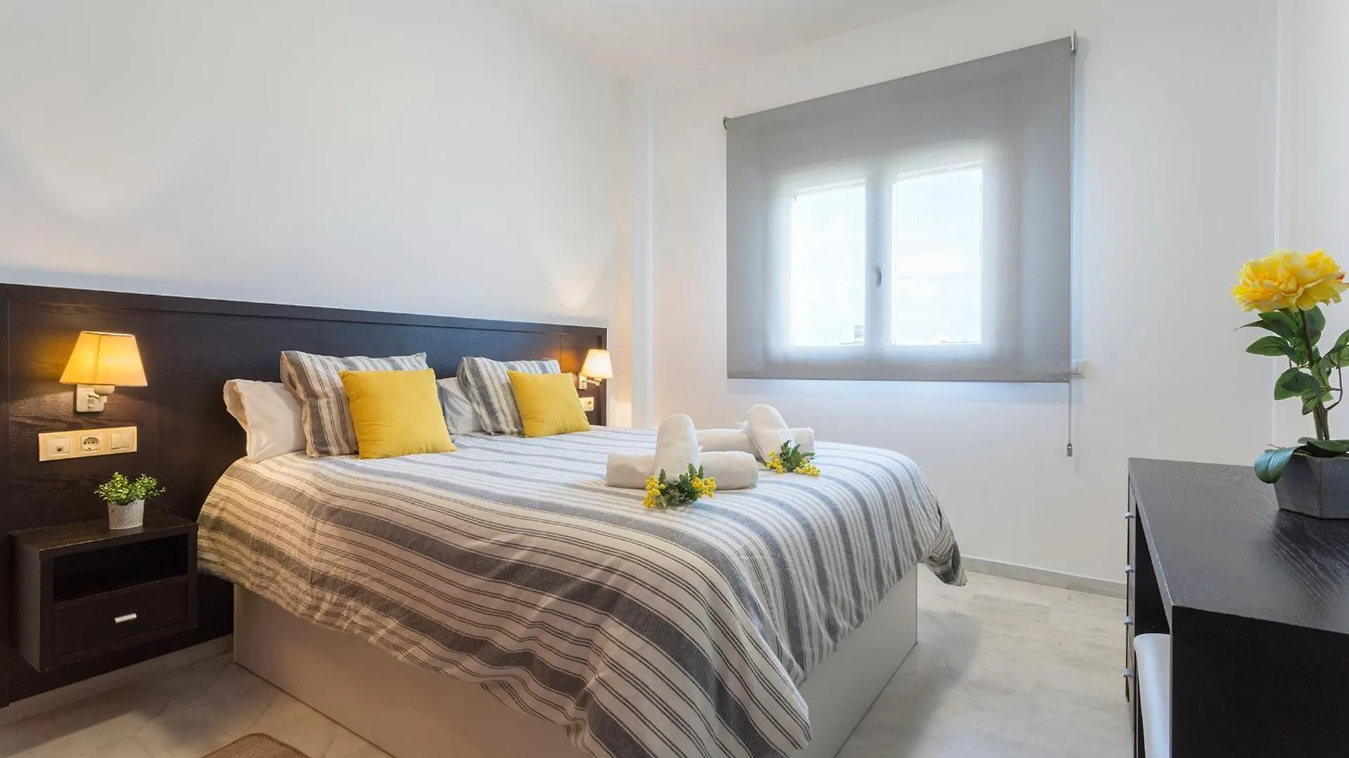 Luxsevilla Piscina Parking Gratis Bormujos Espagne